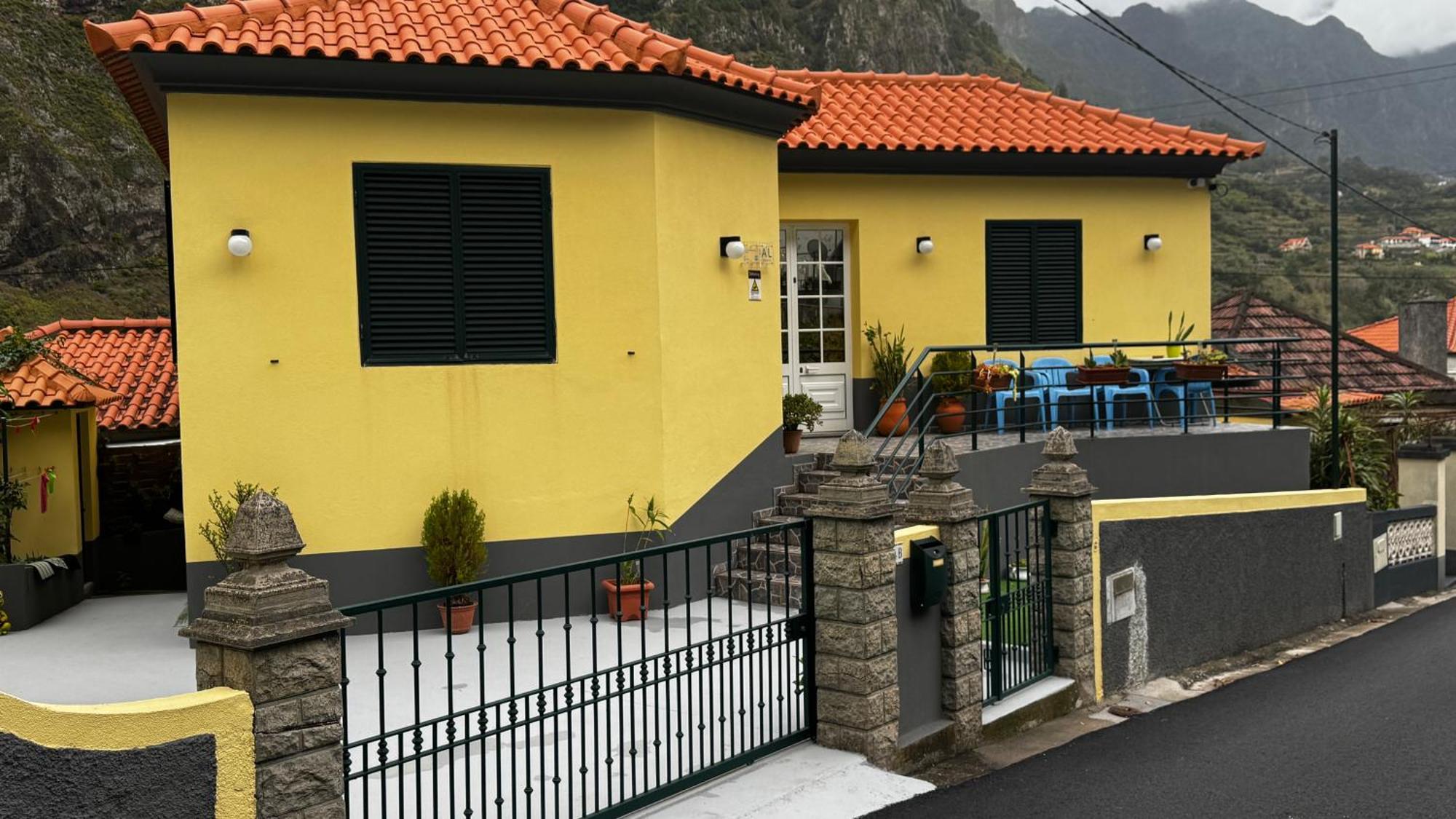 Terra Cha Cottage,Feel Home, São Vicente 외부 사진